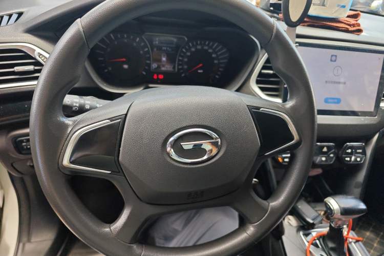 Used GAC Trumpchi GS4 2017 200T G-DCT Two-Wheel Drive Comfort Edition Steering Wheel