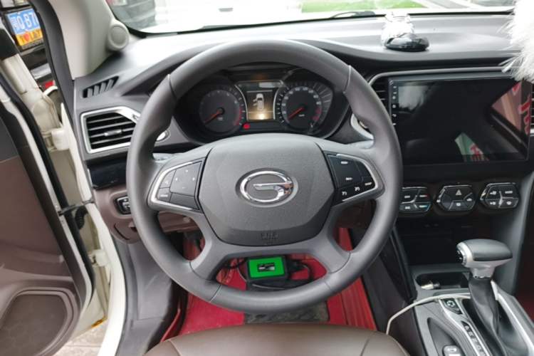 Used GAC Trumpchi GS4 2017 235T Automatic Two-Wheel Drive Elite Edition Steering Wheel
