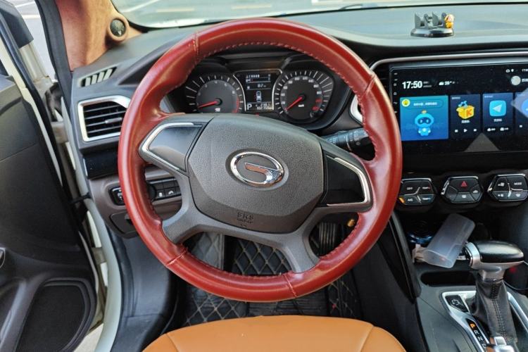 Used GAC Trumpchi GS4 2017 200T G-DCT Two-Wheel Drive Comfort Edition Steering Wheel