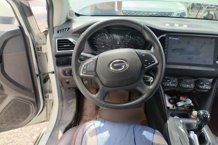 Used GAC Trumpchi GS4 2017 200T Manual Two-Wheel Drive Elite Edition Steering Wheel