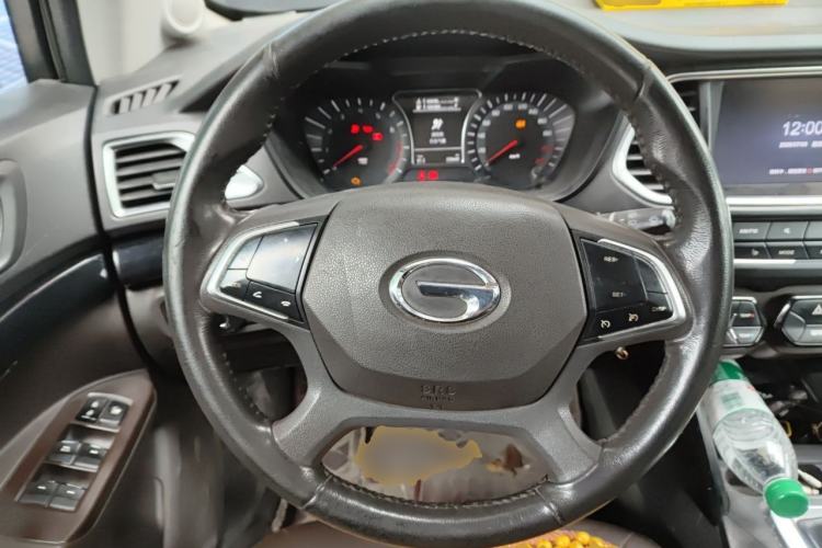 Used GAC Trumpchi GS4 2017 235T Manual Two-Wheel Drive Luxury Edition Steering Wheel