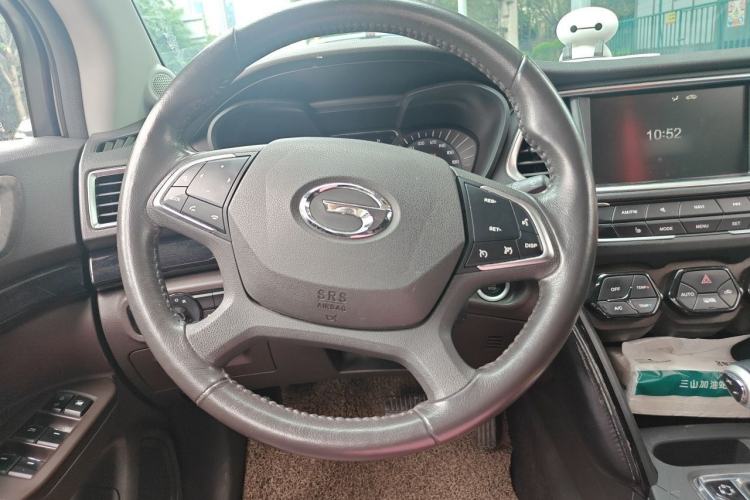 Used GAC Trumpchi GS4 2017 235T Automatic Two-Wheel Drive Luxury Smart Connectivity Version Steering Wheel