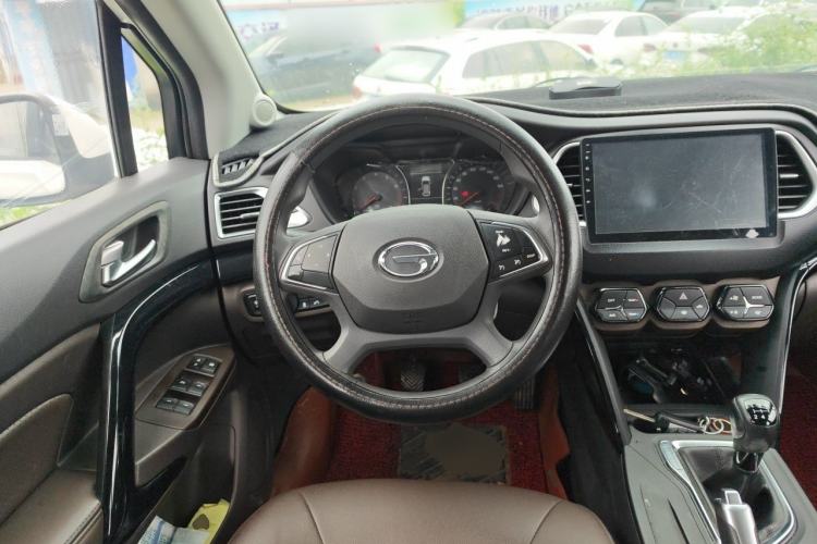 Used GAC Trumpchi GS4 2017 200T Manual Two-Wheel Drive Elite Edition Steering Wheel