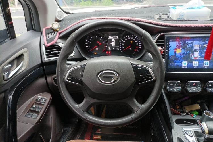 Used GAC Trumpchi GS4 2017 235T Automatic Two-Wheel Drive Elite Edition Steering Wheel