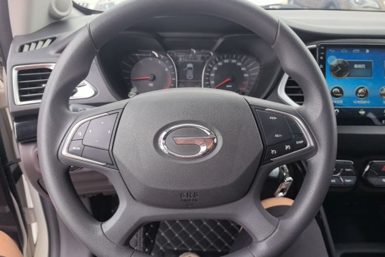 Used GAC Trumpchi GS4 2017 200T Manual Two-Wheel Drive Elite Edition Steering Wheel
