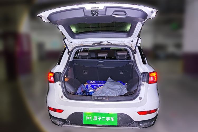 Used GAC Trumpchi GS4 2017 235T Automatic Two-Wheel Drive Elite Edition Trunk