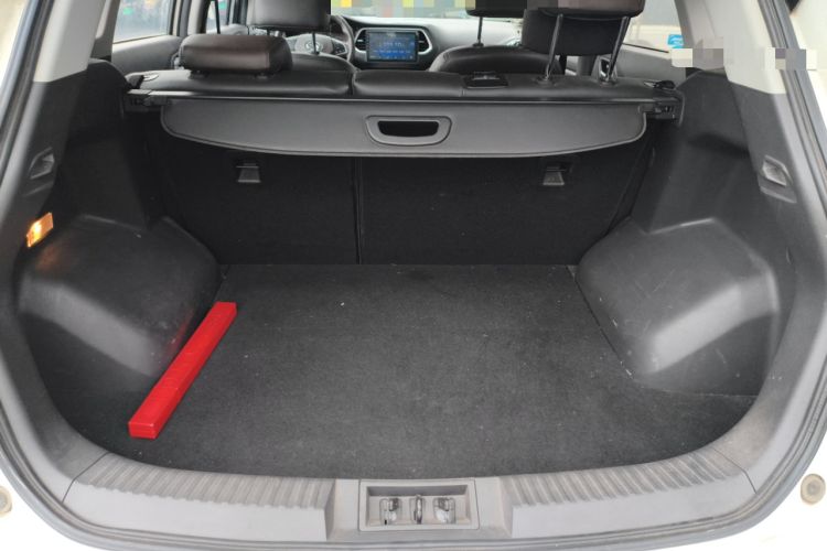 Used GAC Trumpchi GS4 2017 200T G-DCT Two-Wheel Drive Elite Edition Trunk