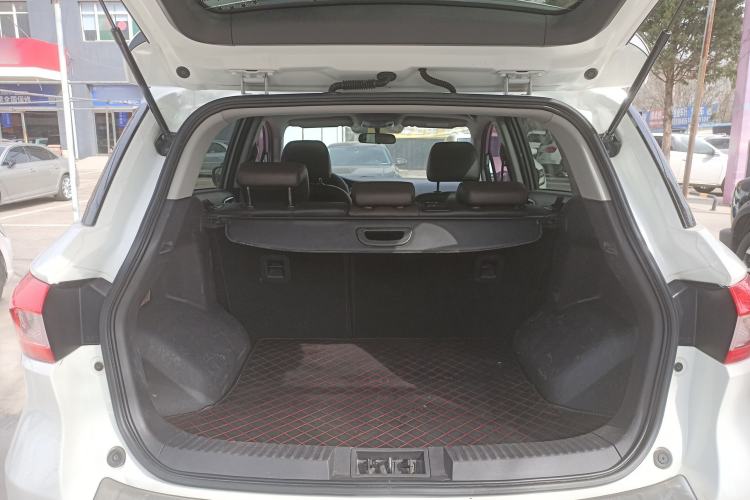 Used GAC Trumpchi GS4 2017 235T Automatic Two-Wheel Drive Luxury Smart Connectivity Version Trunk
