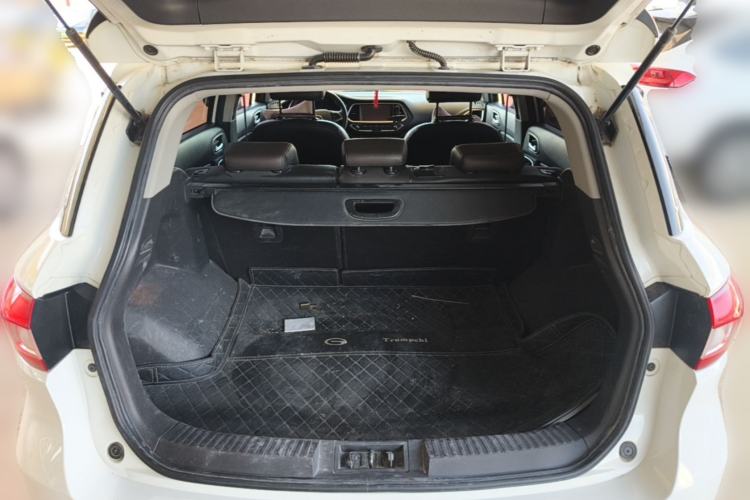 Used GAC Trumpchi GS4 2017 200T G-DCT Two-Wheel Drive Luxury Edition Trunk