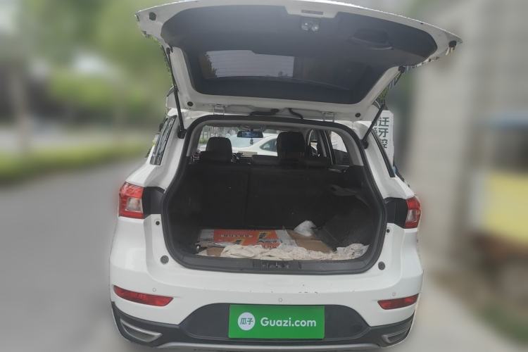 Used GAC Trumpchi GS4 2017 235T Manual Two-Wheel Drive Luxury Edition Trunk