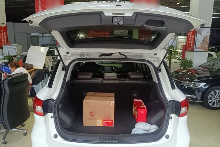 Used GAC Trumpchi GS4 2017 235T Automatic Two-Wheel Drive Luxury Smart Connectivity Version Trunk