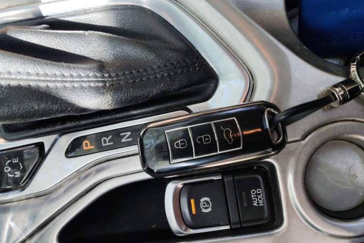 Used GAC Trumpchi GS4 2017 235T G-DCT Two-Wheel Drive Elite Edition Vehicle Key