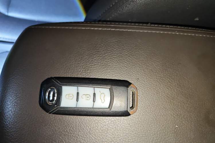 Used GAC Trumpchi GS4 2017 235T Automatic Two-Wheel Drive Elite Edition Vehicle Key