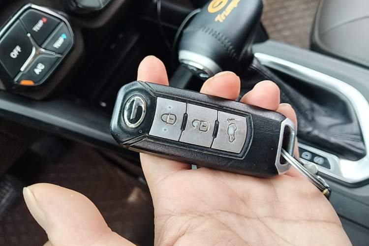 Used GAC Trumpchi GS4 2017 200T G-DCT Two-Wheel Drive Elite Edition Vehicle Key