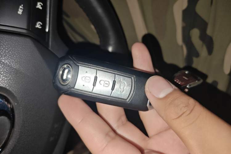 Used GAC Trumpchi GS4 2017 200T G-DCT Two-Wheel Drive Luxury Edition Vehicle Key