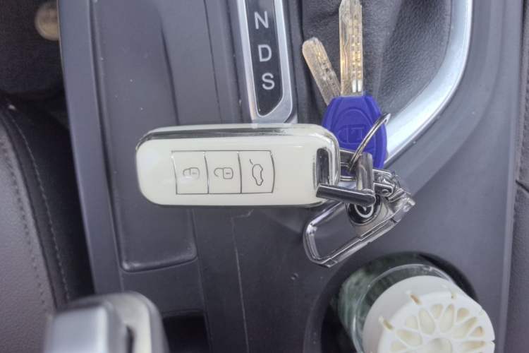 Used GAC Trumpchi GS4 2017 200T G-DCT Two-Wheel Drive Elite Edition Vehicle Key