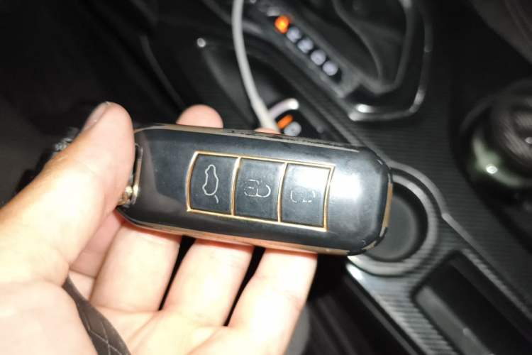 Used GAC Trumpchi GS4 2017 235T Automatic Two-Wheel Drive Elite Edition Vehicle Key