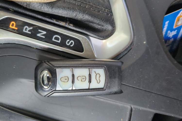 Used GAC Trumpchi GS4 2017 200T G-DCT Two-Wheel Drive Elite Edition Vehicle Key