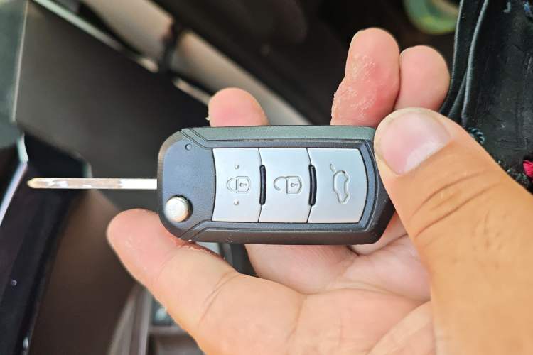 Used GAC Trumpchi GS4 2017 200T Manual Two-Wheel Drive Elite Edition Vehicle Key
