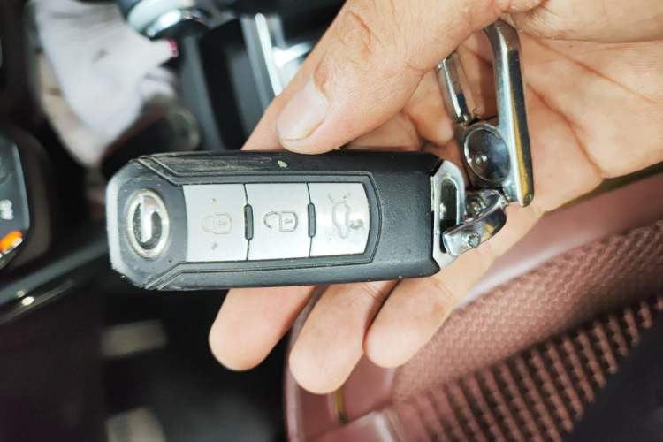Used GAC Trumpchi GS4 2017 235T Automatic Two-Wheel Drive Elite Edition Vehicle Key