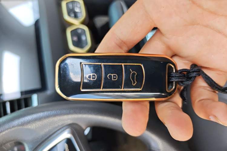 Used GAC Trumpchi GS4 2017 235T Automatic Two-Wheel Drive Elite Edition Vehicle Key