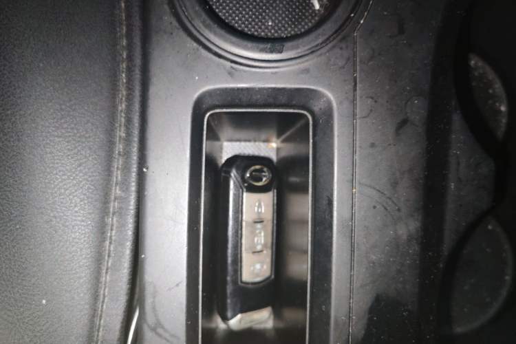 Used GAC Trumpchi GS4 2017 235T G-DCT Two-Wheel Drive Luxury Edition Vehicle Key