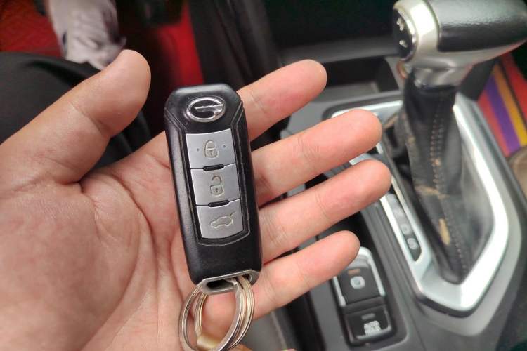 Used GAC Trumpchi GS4 2017 235T G-DCT Two-Wheel Drive Luxury Edition Vehicle Key