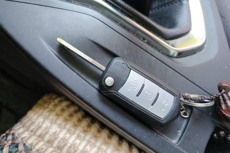 Used GAC Trumpchi GS4 2017 200T Manual Two-Wheel Drive Elite Edition Vehicle Key