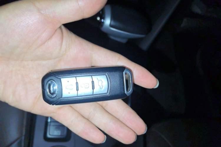 Used GAC Trumpchi GS4 2017 235T Automatic Two-Wheel Drive Elite Edition Vehicle Key