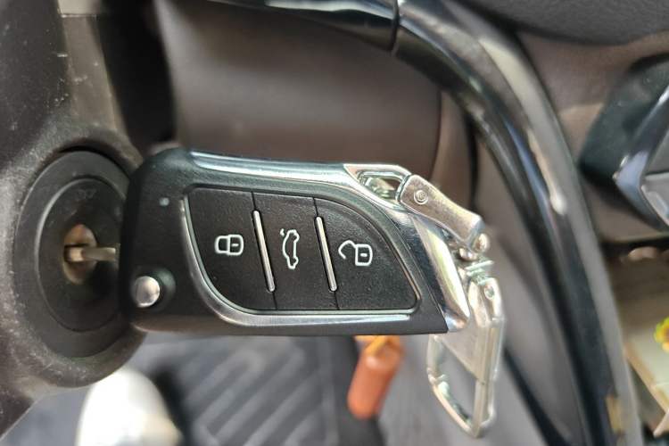 Used GAC Trumpchi GS4 2017 200T Manual Two-Wheel Drive Elite Edition Vehicle Key