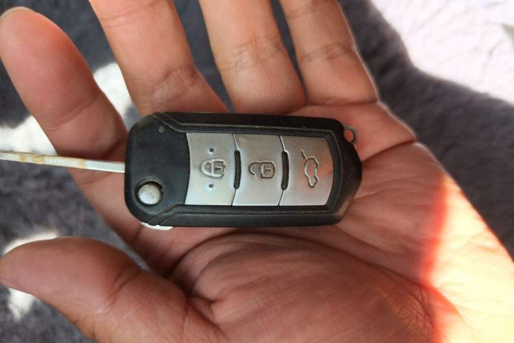 Used GAC Trumpchi GS4 2017 200T Manual Two-Wheel Drive Elite Edition Vehicle Key