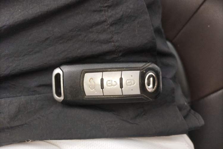 Used GAC Trumpchi GS4 2017 235T Automatic Two-Wheel Drive Elite Edition Vehicle Key