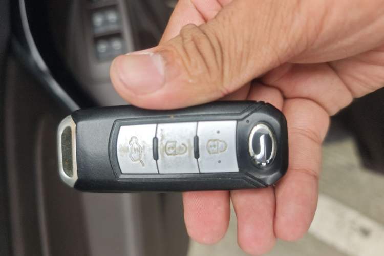Used GAC Trumpchi GS4 2017 235T Automatic Two-Wheel Drive Elite Edition Vehicle Key