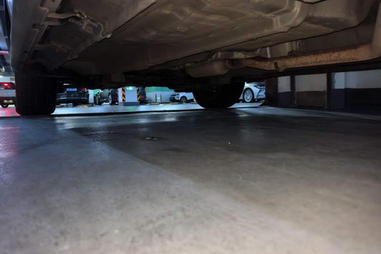 Used GAC Trumpchi GS4 2017 235T G-DCT Two-Wheel Drive Elite Edition Chassis Rear Left