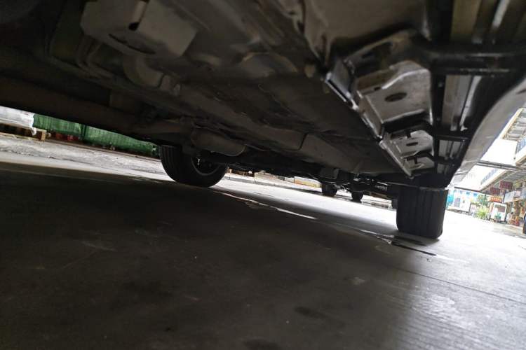 Used GAC Trumpchi GS4 2017 235T Automatic Two-Wheel Drive Elite Edition Chassis Rear Right