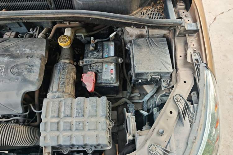 Used GAC Trumpchi GS4 2017 200T Manual Two-Wheel Drive Elite Edition Engine Bay Left