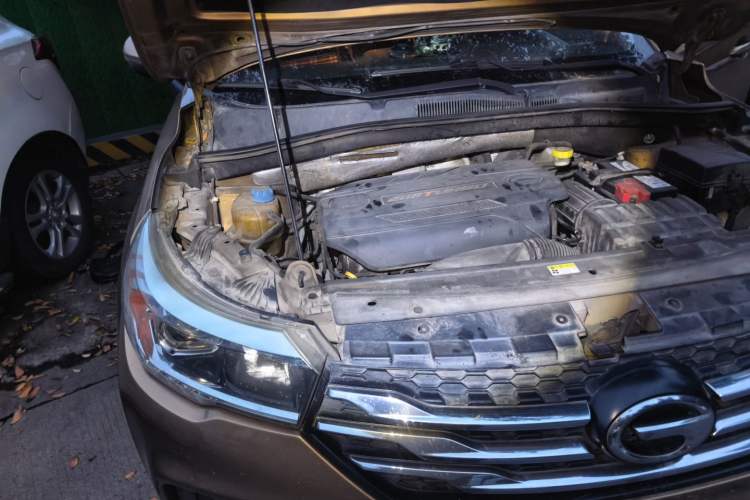 Used GAC Trumpchi GS4 2017 200T G-DCT Two-Wheel Drive Elite Edition Engine Bay Right