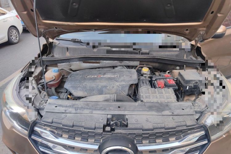 Used GAC Trumpchi GS4 2017 235T Manual Two-Wheel Drive Luxury Edition Engine Bay