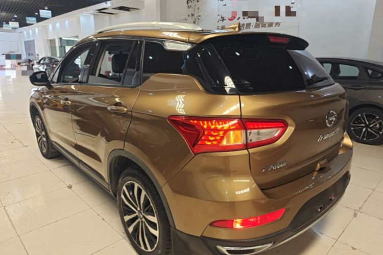 Used GAC Trumpchi GS4 2017 235T G-DCT Two-Wheel Drive Luxury Edition Exterior 2