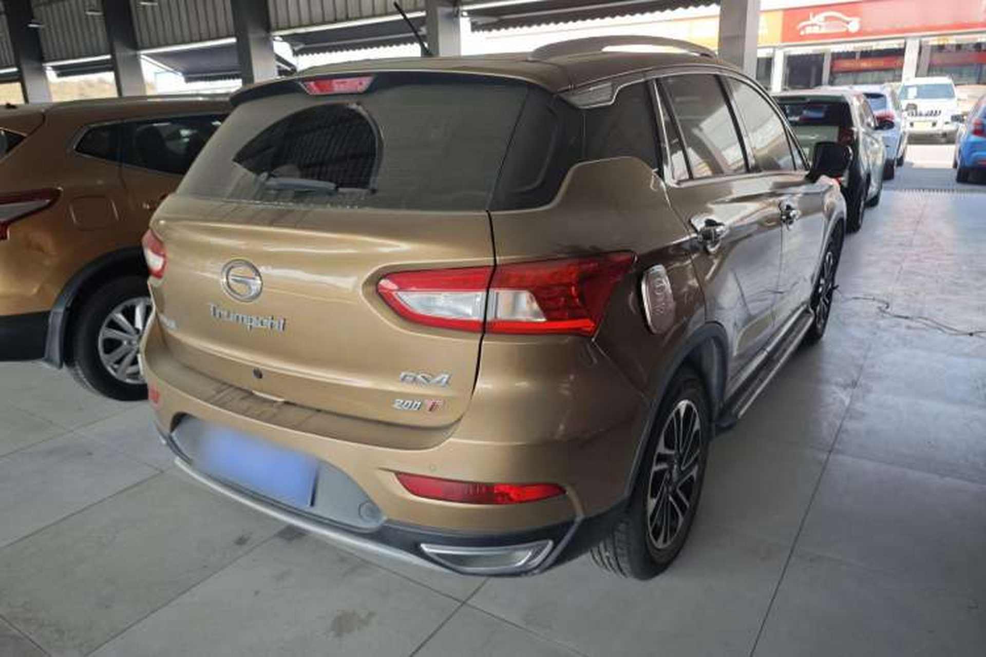 Used GAC Trumpchi GS4 2017 200T Manual Two-Wheel Drive Elite Edition Exterior 4