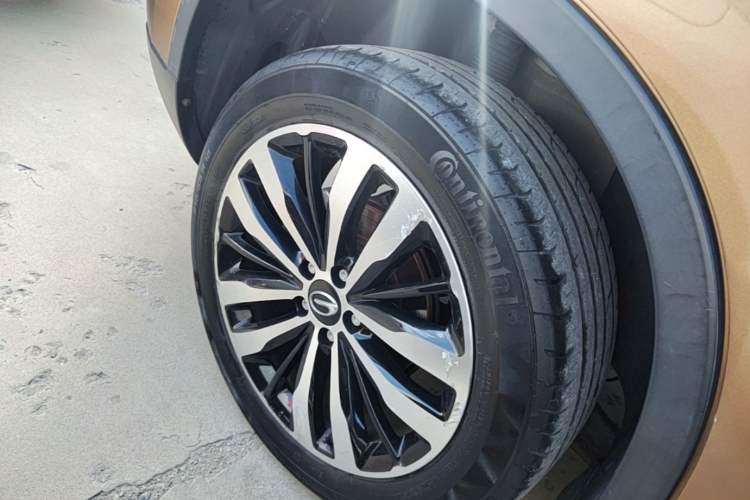 Used GAC Trumpchi GS4 2017 235T Automatic Two-Wheel Drive Luxury Smart Connectivity Version Exterior 5