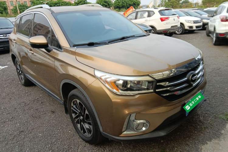Used GAC Trumpchi GS4 2017 235T Automatic Two-Wheel Drive Elite Edition Front Right 45 Deg