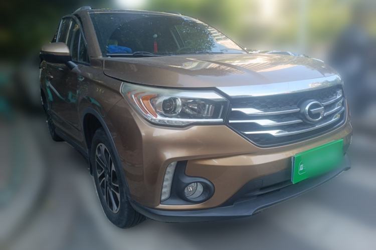 Used GAC Trumpchi GS4 2017 200T G-DCT Two-Wheel Drive Luxury Edition Front Right 45 Deg