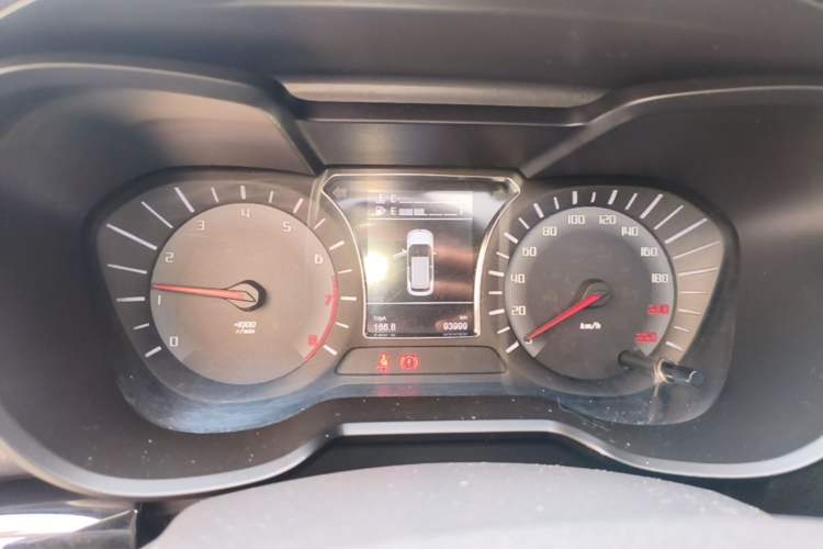 Used GAC Trumpchi GS4 2017 235T Manual Two-Wheel Drive Luxury Edition Instrument Cluster