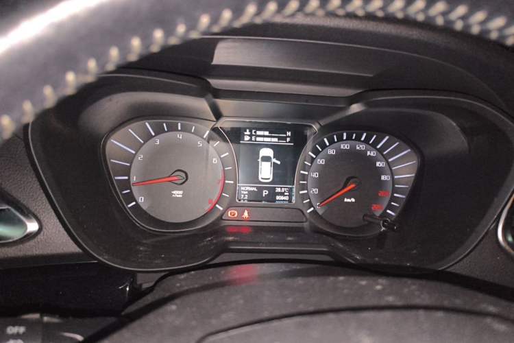 Used GAC Trumpchi GS4 2017 235T Automatic Two-Wheel Drive Luxury Smart Connectivity Version Instrument Cluster