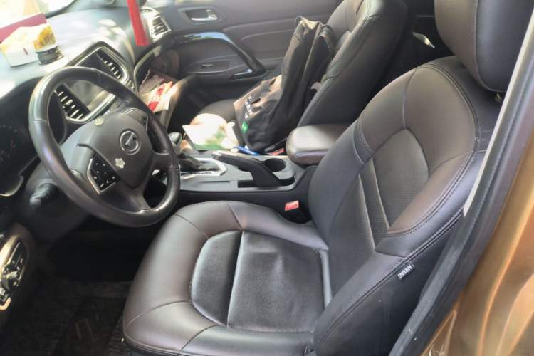 Used GAC Trumpchi GS4 2017 200T G-DCT Two-Wheel Drive Luxury Edition Left Front Seat