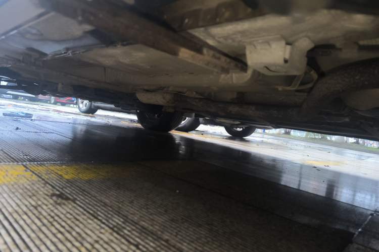 Used GAC Trumpchi GS4 2017 200T G-DCT Two-Wheel Drive Elite Edition Left Side Sill