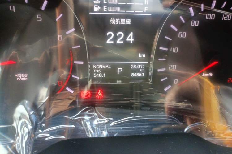 Used GAC Trumpchi GS4 2017 235T Automatic Two-Wheel Drive Luxury Smart Connectivity Version Odometer Close Up