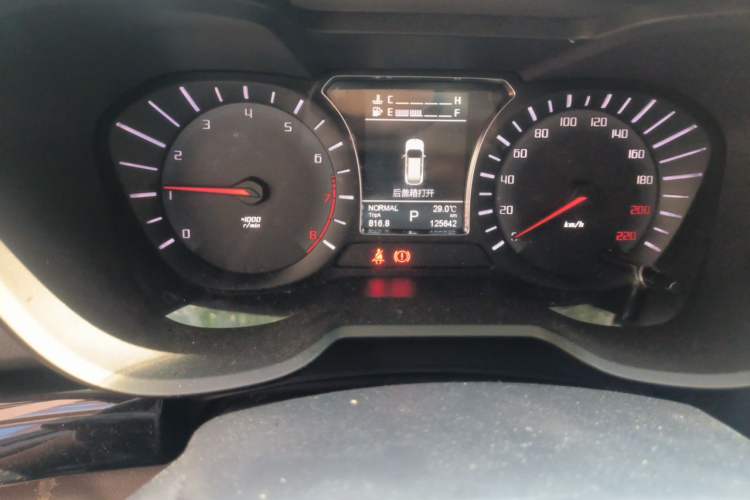 Used GAC Trumpchi GS4 2017 200T G-DCT Two-Wheel Drive Luxury Edition Odometer Close Up
