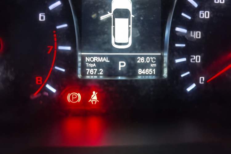 Used GAC Trumpchi GS4 2017 235T G-DCT Two-Wheel Drive Elite Edition Odometer Close Up